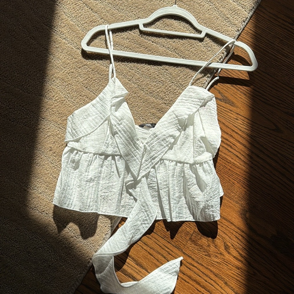 Zara Textured Ruffled Top - Picture 6 of 16